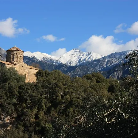 The Olive Grove Boutique Villas Кардамили