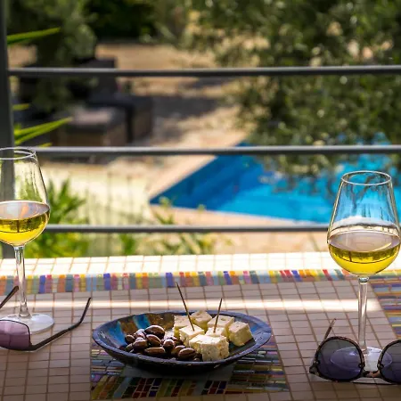 Вилла The Olive Grove Boutique Villas *