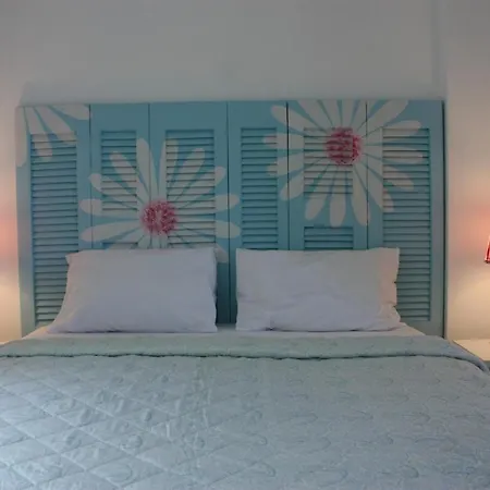 The Olive Grove Boutique Villas Кардамили