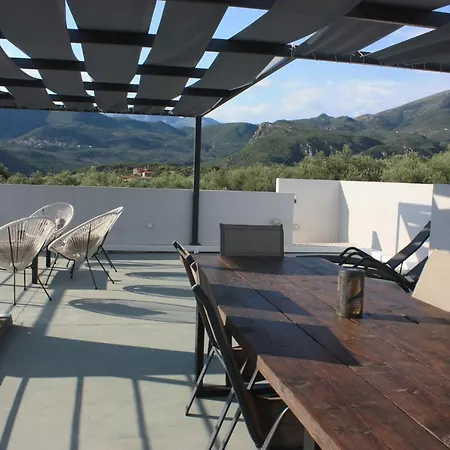 The Olive Grove Boutique Villas * Кардамили